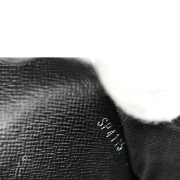 LOUIS VUITTON  Monogram Palm Twist Chain Wallet White - Picture 13 of 13